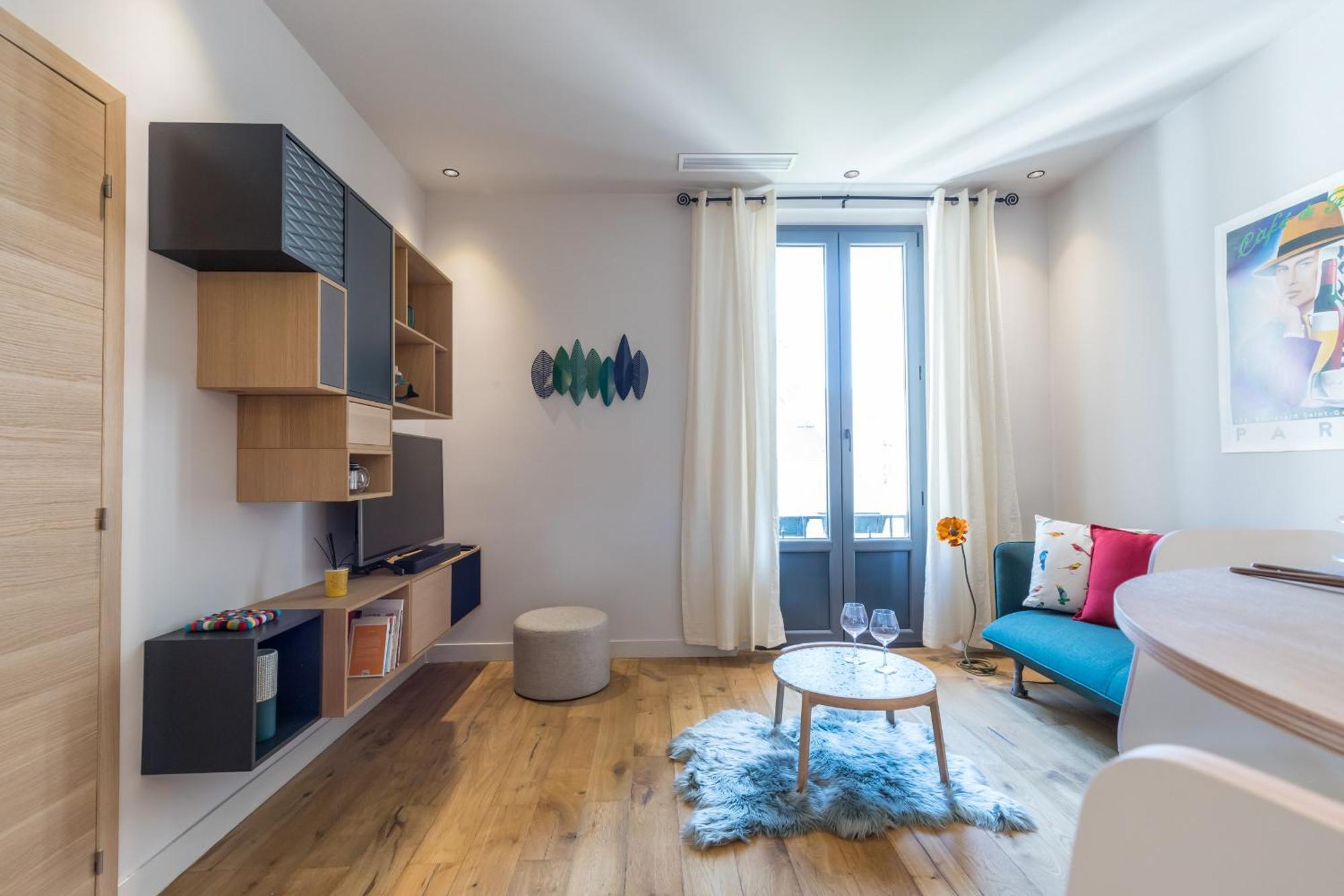 Refined & Cozy 1 Bedroom Downtown Nice Exterior photo